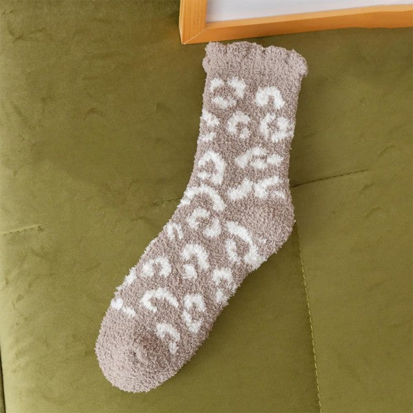 Soft Plush Knit. Leopard Socks