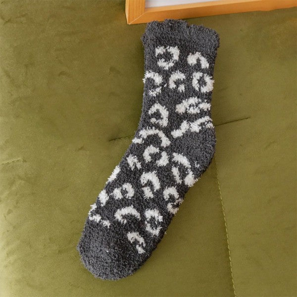 Soft Plush Knit. Leopard Socks