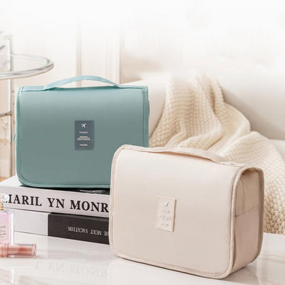 Nylon Hanging Makeup Bag