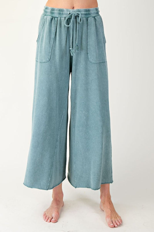 MINERAL WASHED WIDE LEGS TERRY KNIT CARGO PANTS